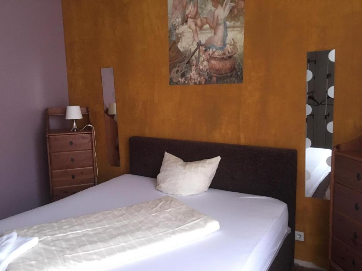 Wohnung In Kaiserslautern Extérieur photo