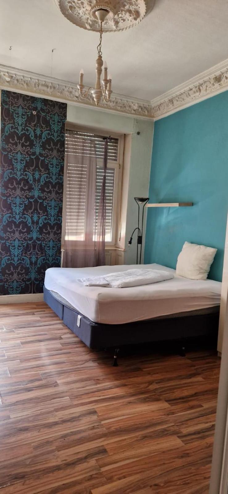 Wohnung In Kaiserslautern Extérieur photo